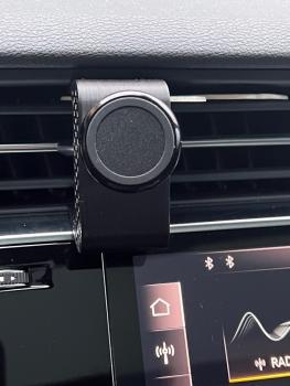 RSMount Handyhalter passend zu Audi Q7 + Q8 (4M) ab Bj.2015 Made in Germany